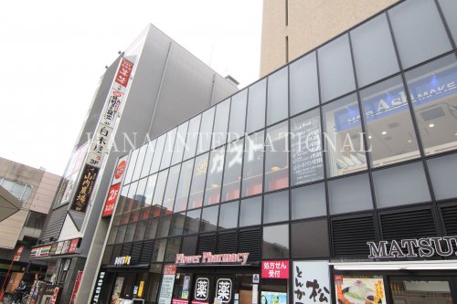 飲食店　ガスト（飲食店）まで402m