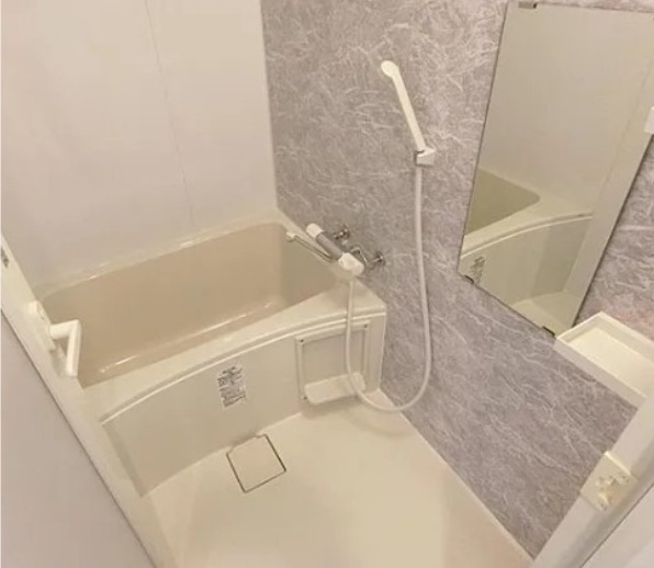 バス・シャワールーム　※別部屋参照