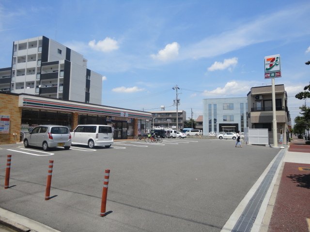その他　セブンイレブン名古屋石場町店（その他）まで656m