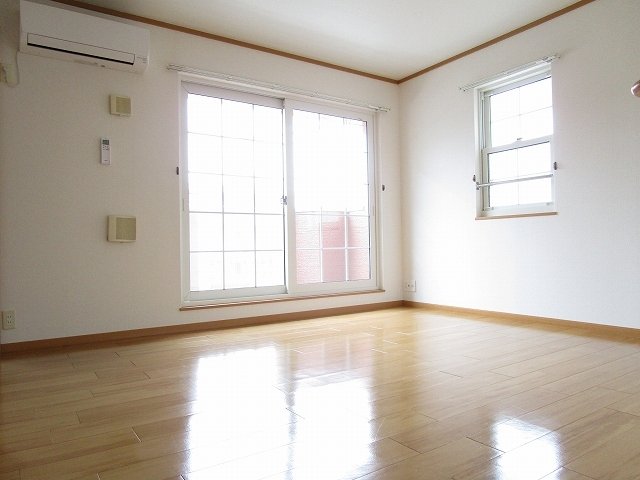 居室・リビング　使いやすいリビングです