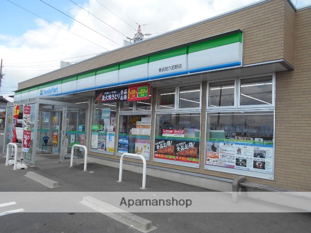 コンビニ　ファミリーマート（コンビニ）まで4507m