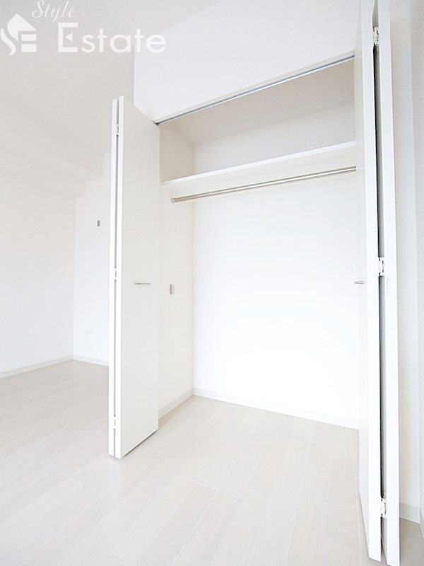 収納　クローゼット