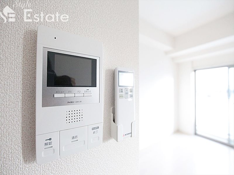 セキュリティ　モニター付きインターホン