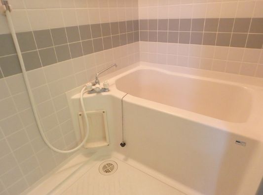バス・シャワールーム　日々の疲れを癒すお風呂付です