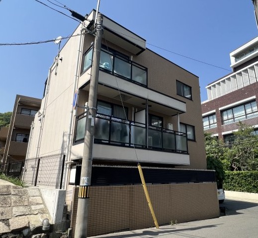 建物外観　摂津本山駅