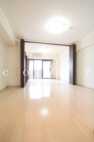 居室・リビング　９．４帖のリビング