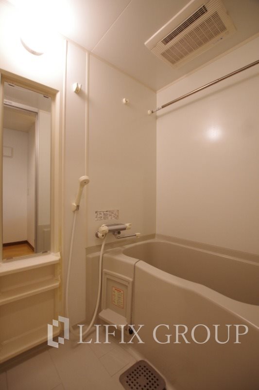 バス・シャワールーム　風呂