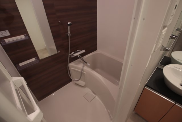 バス・シャワールーム　別室の参考写真です。※現況優先