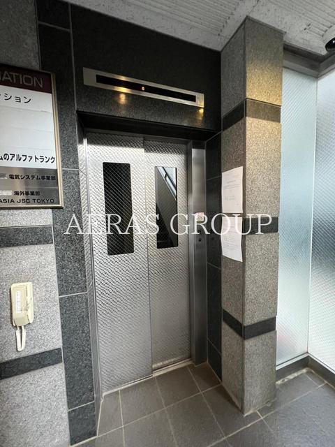 その他　エレベーター付き