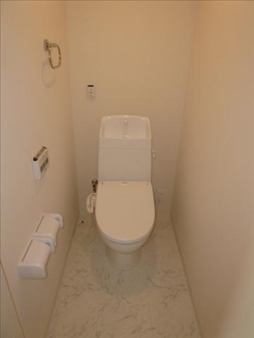 トイレ　清潔感のあるトイレです。