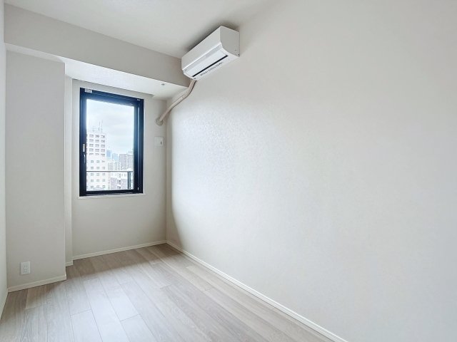 居室・リビング　スタンダードな洋室です