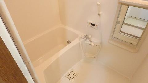バス・シャワールーム　入浴時間が違っても安心の追炊き付き♪（イメージ）