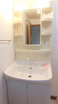 洗面設備　お掃除がしやすいシャンプードレッサー♪（イメージ）