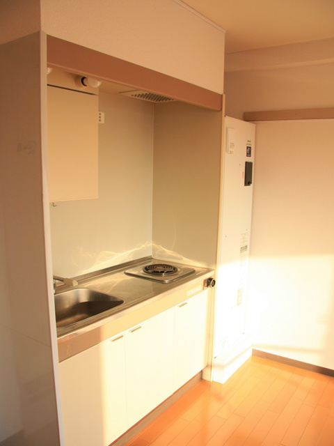 キッチン　電気コンロ