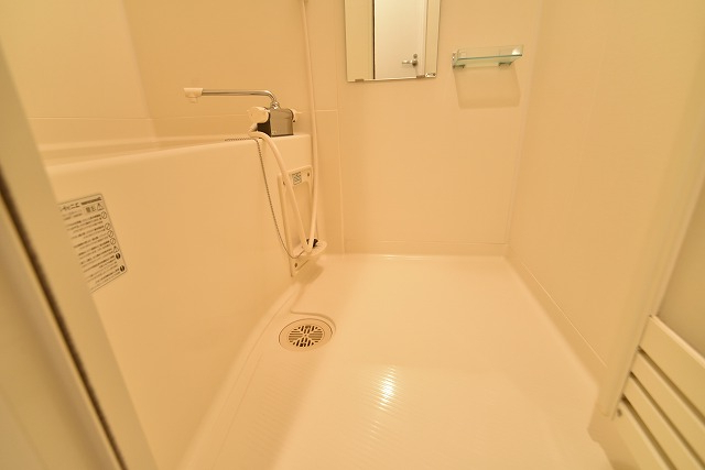 バス・シャワールーム　バス※別部屋参考写真