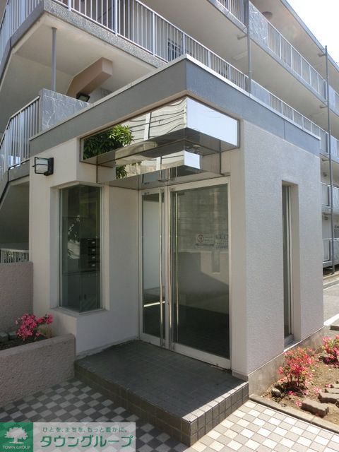 エントランス　エントランス