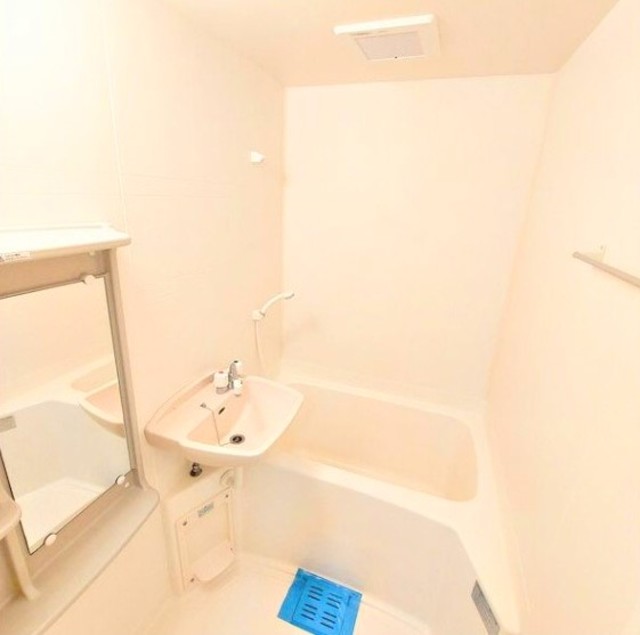 バス・シャワールーム　同仕様写真