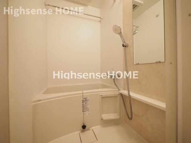 バス・シャワールーム　ゆったり過ごせるお風呂です