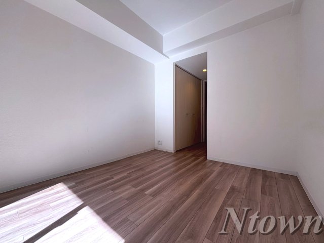 居室・リビング　こちらの居間で趣味の時間をお楽しみください