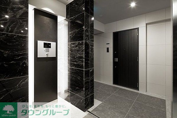 エントランス　エントランス