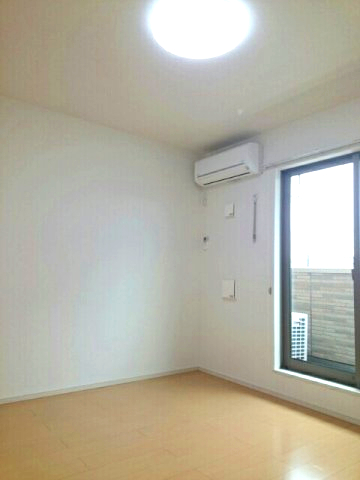 居室・リビング　ゆったり過ごせるリビングです