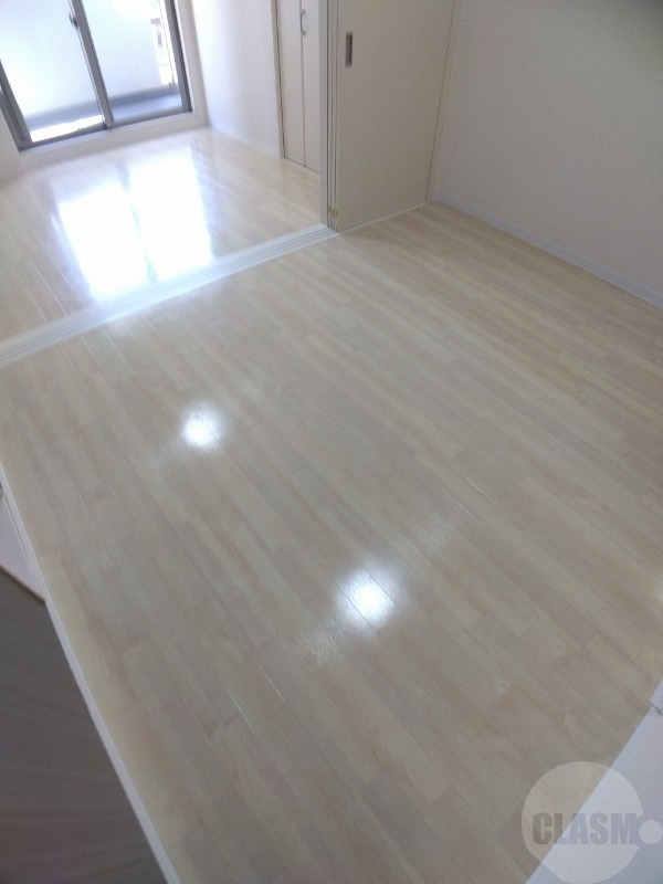 居室・リビング　７．６帖のダイニングキッチン