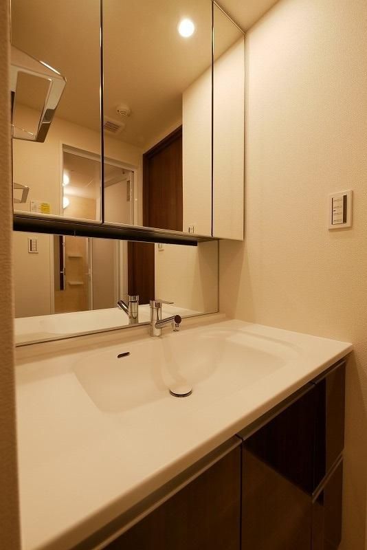 洗面設備　☆嬉しい独立洗面台☆