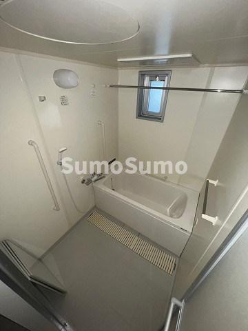 バス・シャワールーム　ゆったり過ごせるお風呂です