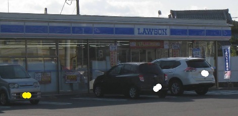 コンビニ　ローソン　皆春店（コンビニ）まで600m