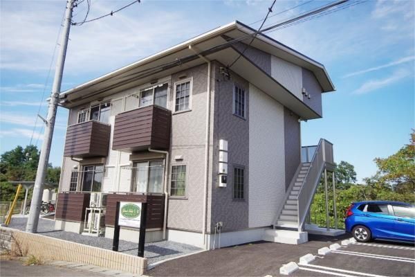 建物外観　グラン・フィールドII