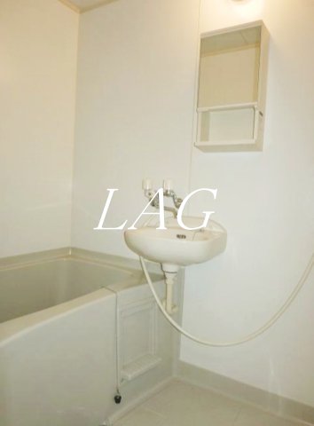 バス・シャワールーム　お風呂です。