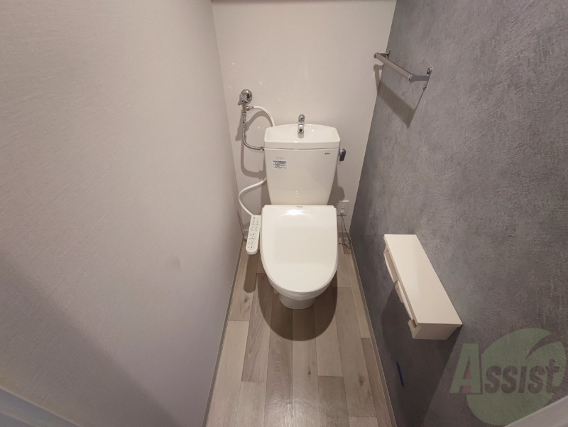 トイレ　こちらはトイレです。清潔感があり、安心して使用できます。