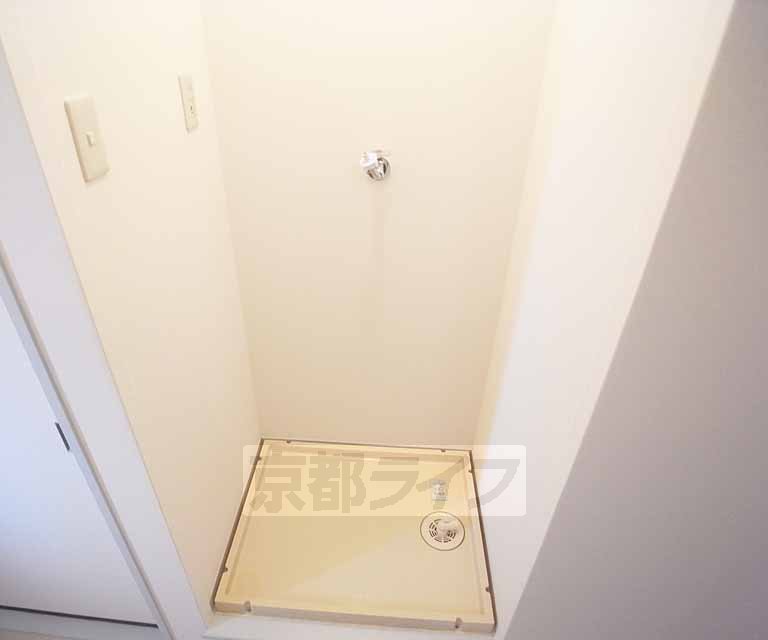 その他設備　洗濯機置場です。