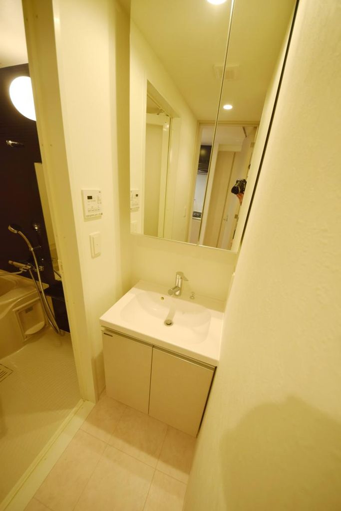 洗面設備　お問い合わせはタウンハウジング調布店まで