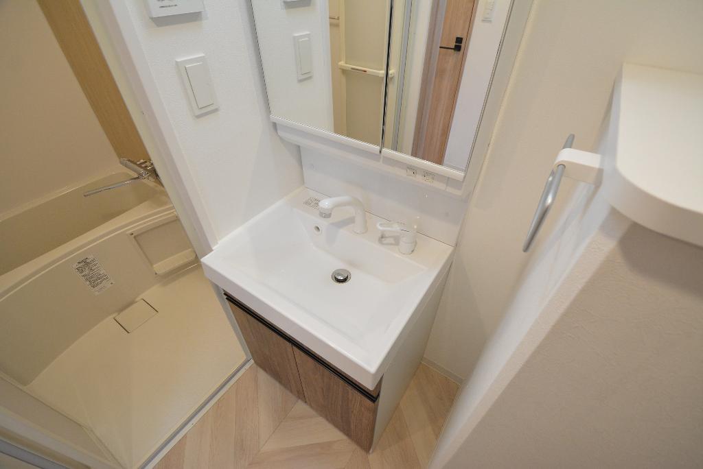 洗面設備　洗髪洗面化粧台