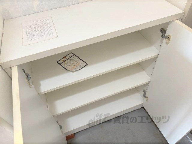 収納　下駄箱