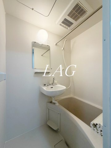 バス・シャワールーム　お風呂です。