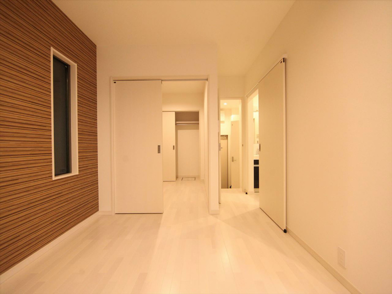 その他　ＬＤＫ9.5帖　洋室3帖と仕切ってもつなげても使えます