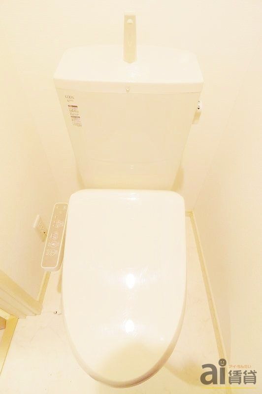 トイレ　～同仕様写真～