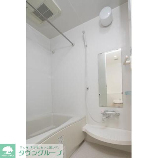 バス・シャワールーム　※写真は同タイプ住戸です。