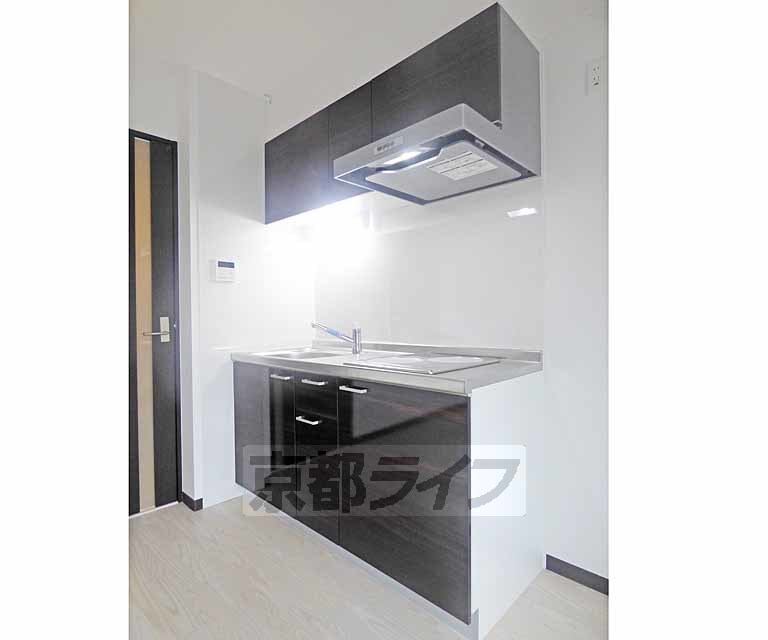 キッチン　システムキッチン。