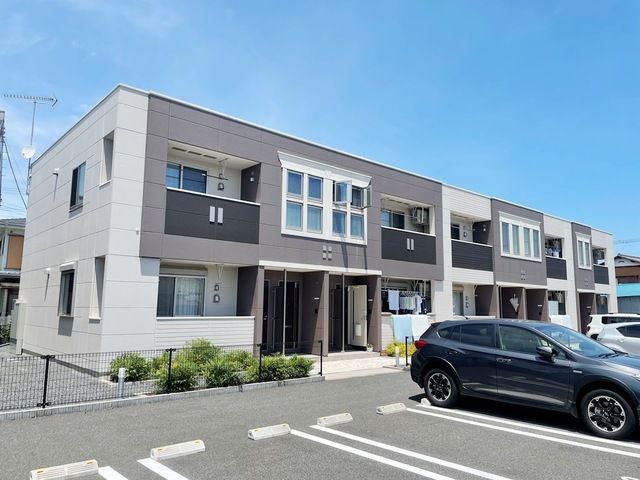 建物外観　2018年築の築浅物件