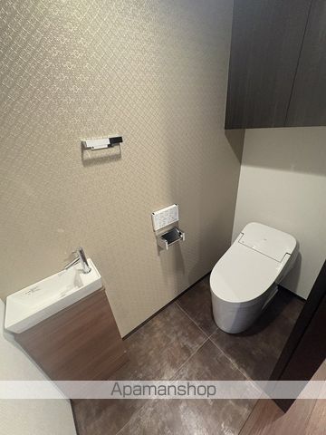 地下鉄堺筋線 北浜駅 徒歩7分 15階建 築1年のトイレ写真