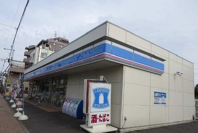 コンビニ　ローソン（コンビニ）まで400m