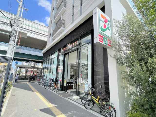 コンビニ　セブンイレブン緑橋店（コンビニ）まで308m