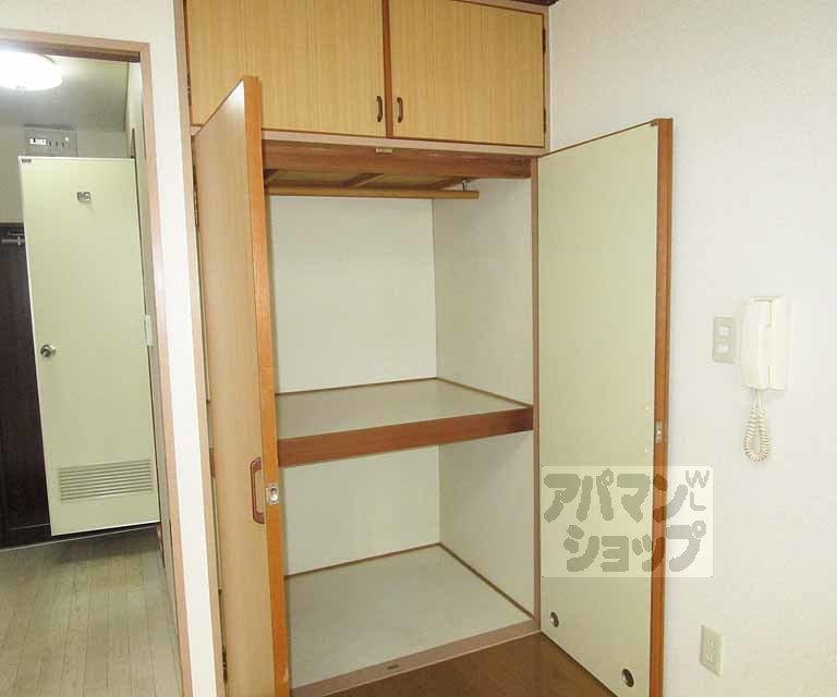 収納　１１６号室の写真です。