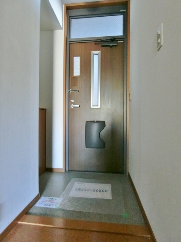 玄関　図面と現状に相違がある場合には現状を優先