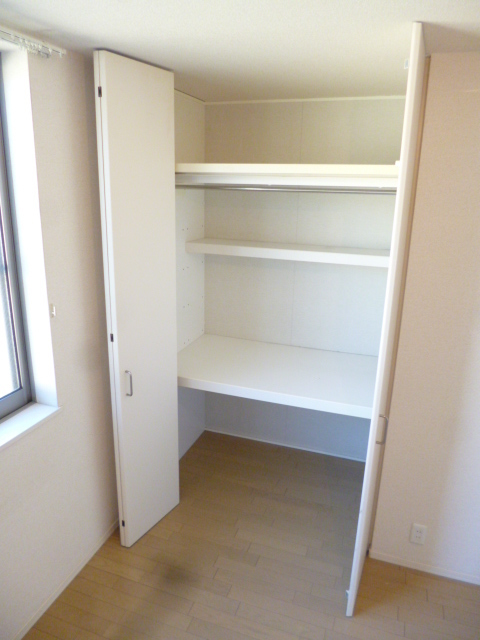 収納　洋室のクローゼット