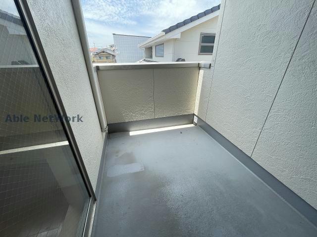 バルコニー　※同物件、別部屋の写真です