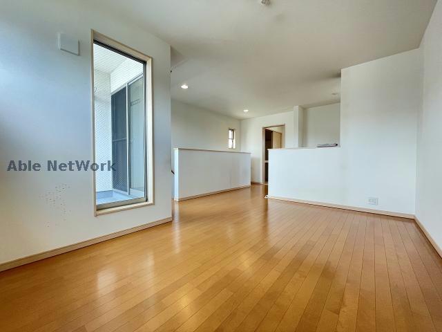 居室・リビング　※同物件、別部屋の写真です